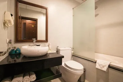 Western Hanoi Boutique Hotel – Foto’s 16